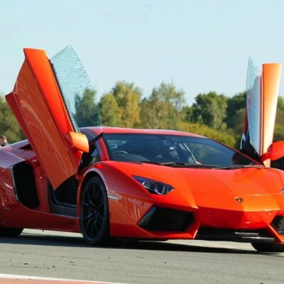 Lamborghini driving gifts